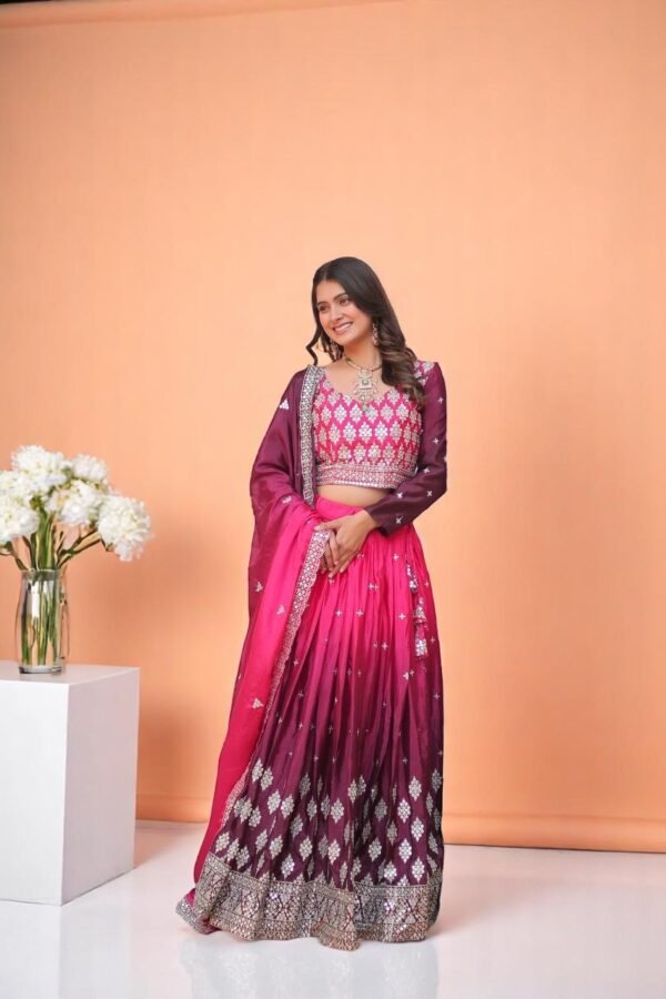 Inaayat Lehenga Set - Image 3