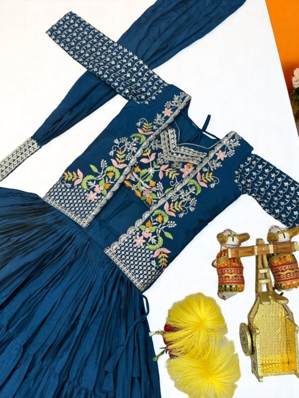 Meher lehenga choli set - Image 5