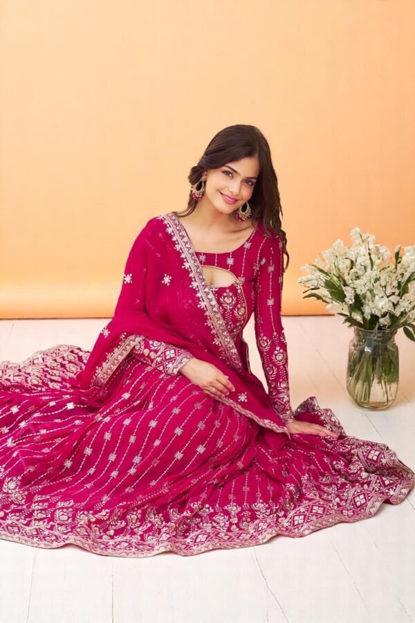Naazneen Lehenga Set - Image 5