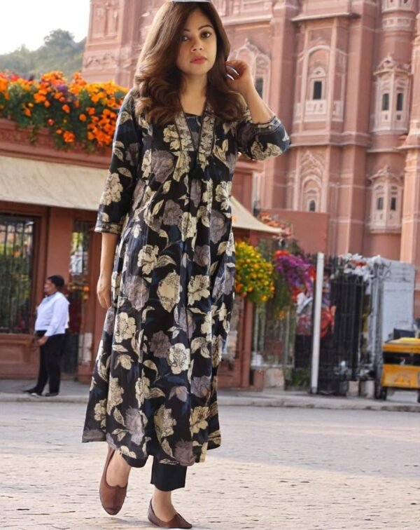 Noorani Kurti Set