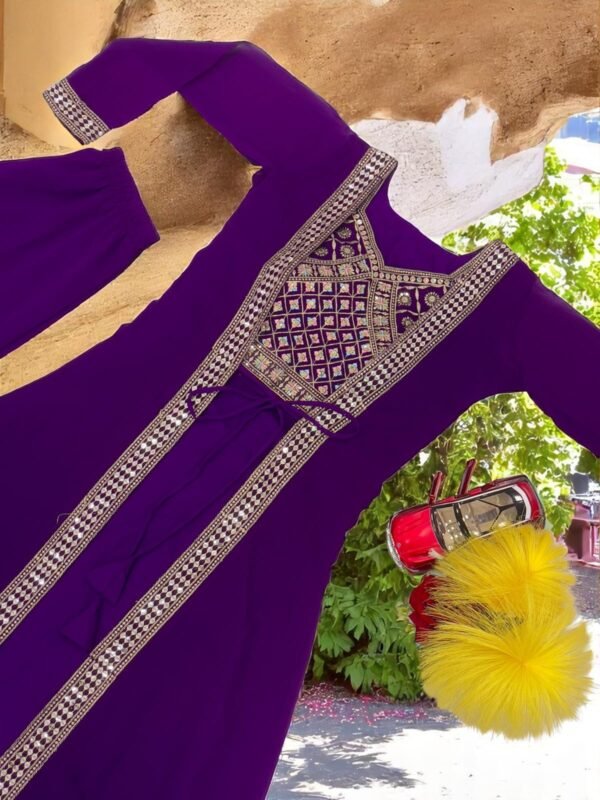 Suhani Swirl Set - Image 2