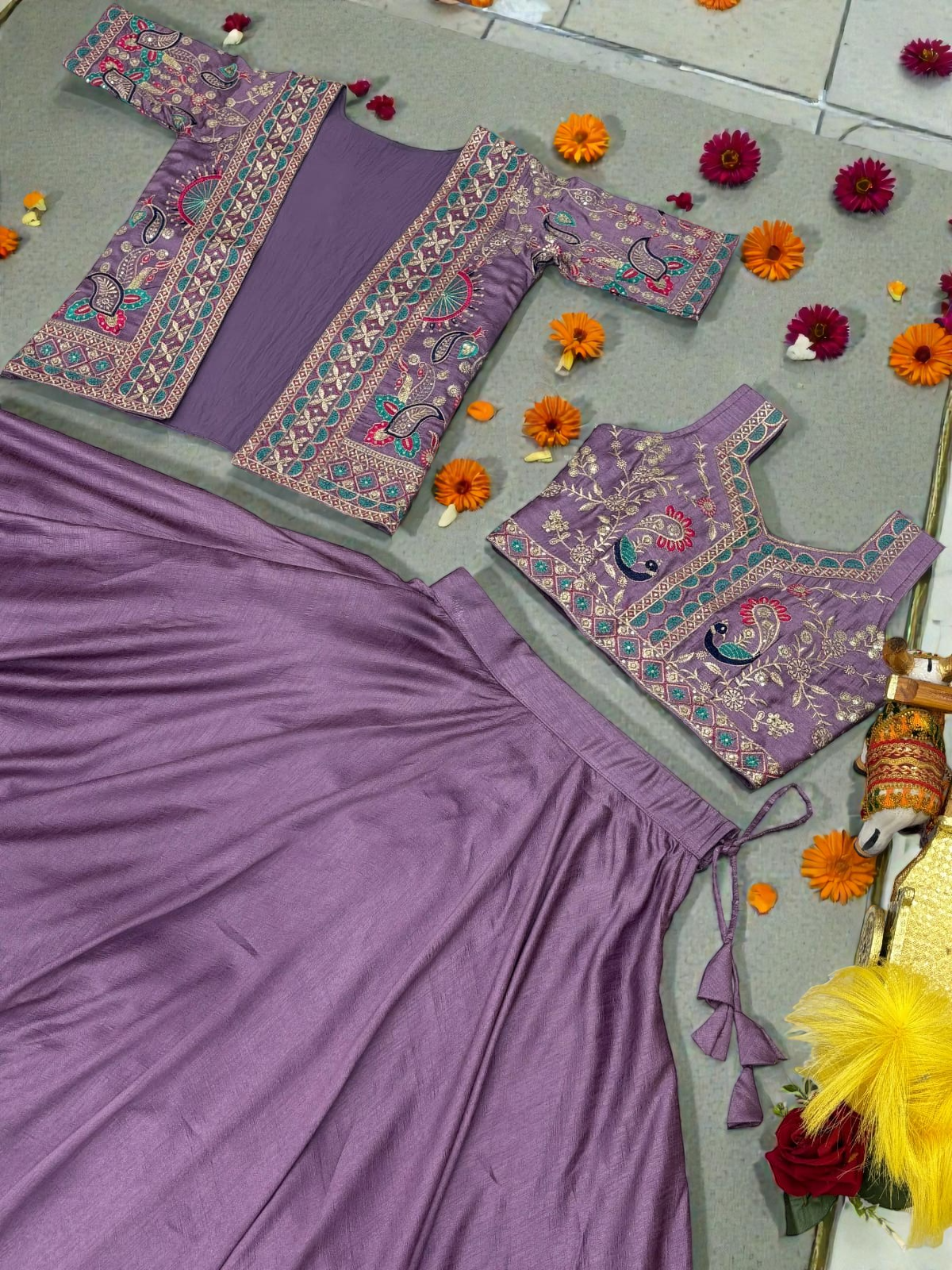 Aarohi Purple Lehenga choli Set - Image 2